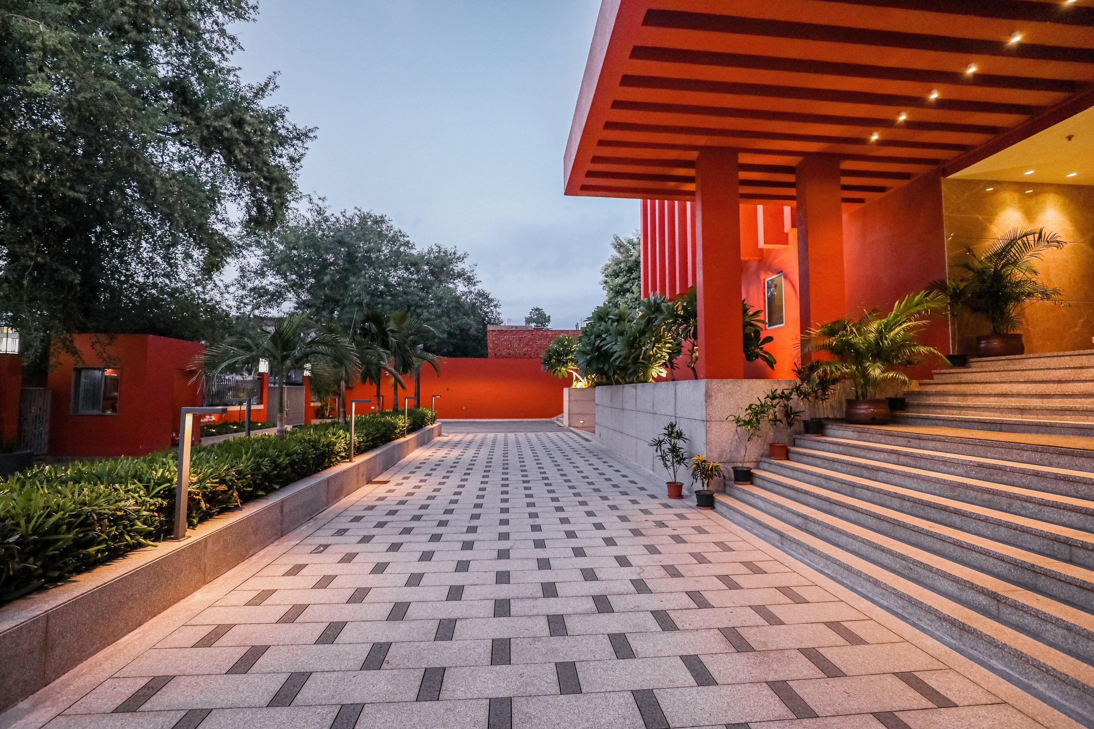 Gulab Kothi By Royal Orchid Hotels Limited Varanasi — Photos 2
